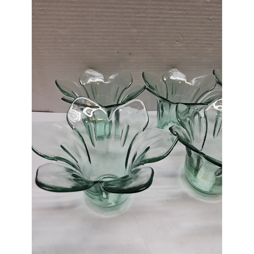 VTG Green Blown Glass Tulip Petal Shaped Vase Votive Heavy (6)